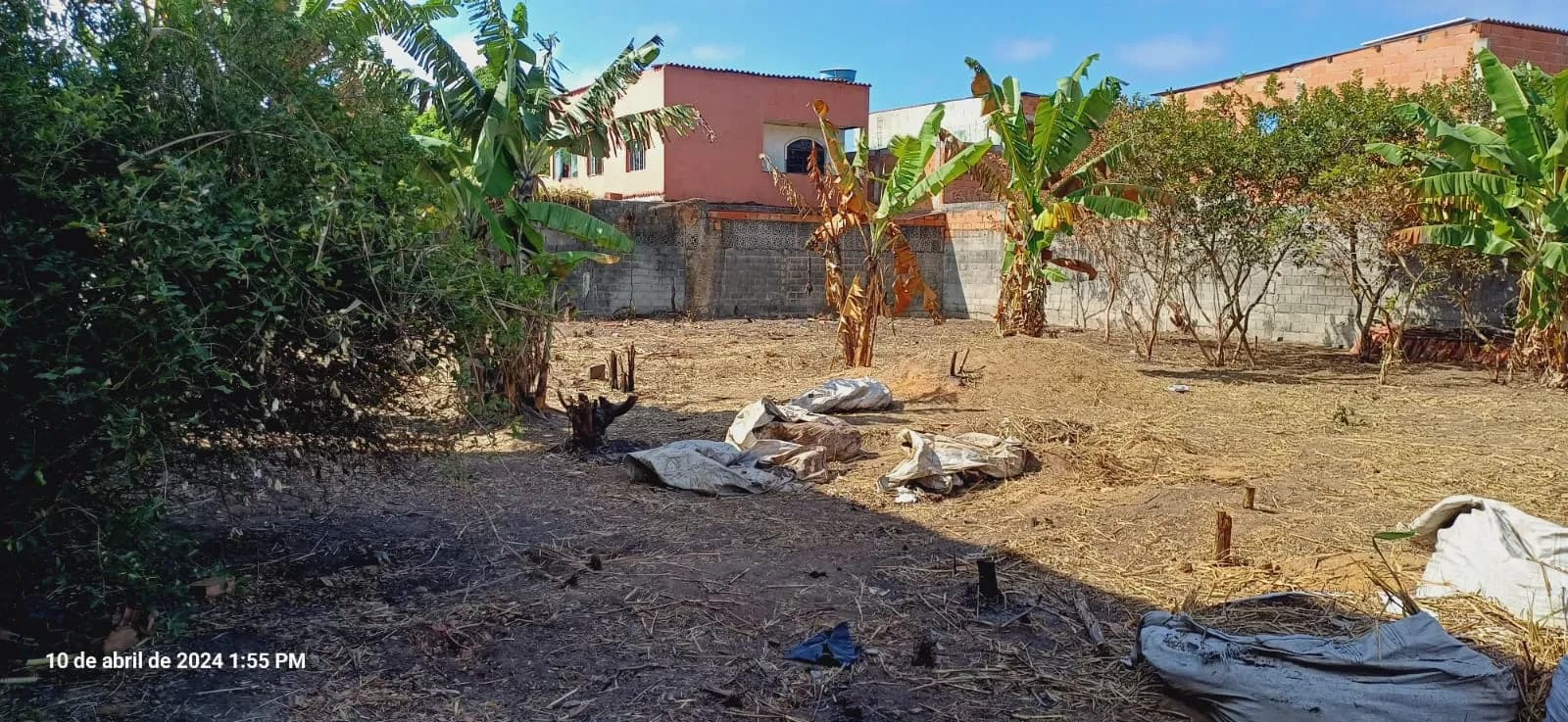 TERRENO com 720m²