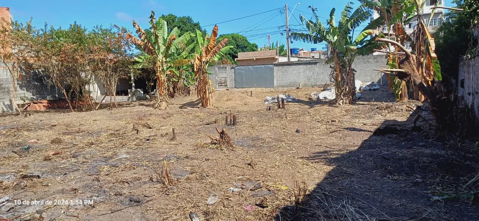 TERRENO com 720m²